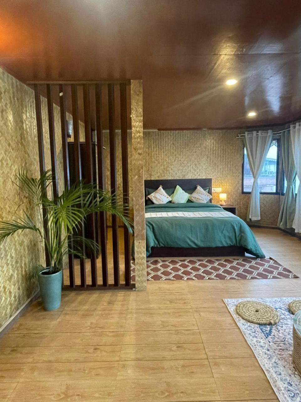 Monratino Himadrie -2 Mins Walk From Mall Road - All Rooms Have Kanchenjunga Mountain View Darjeeling  Esterno foto