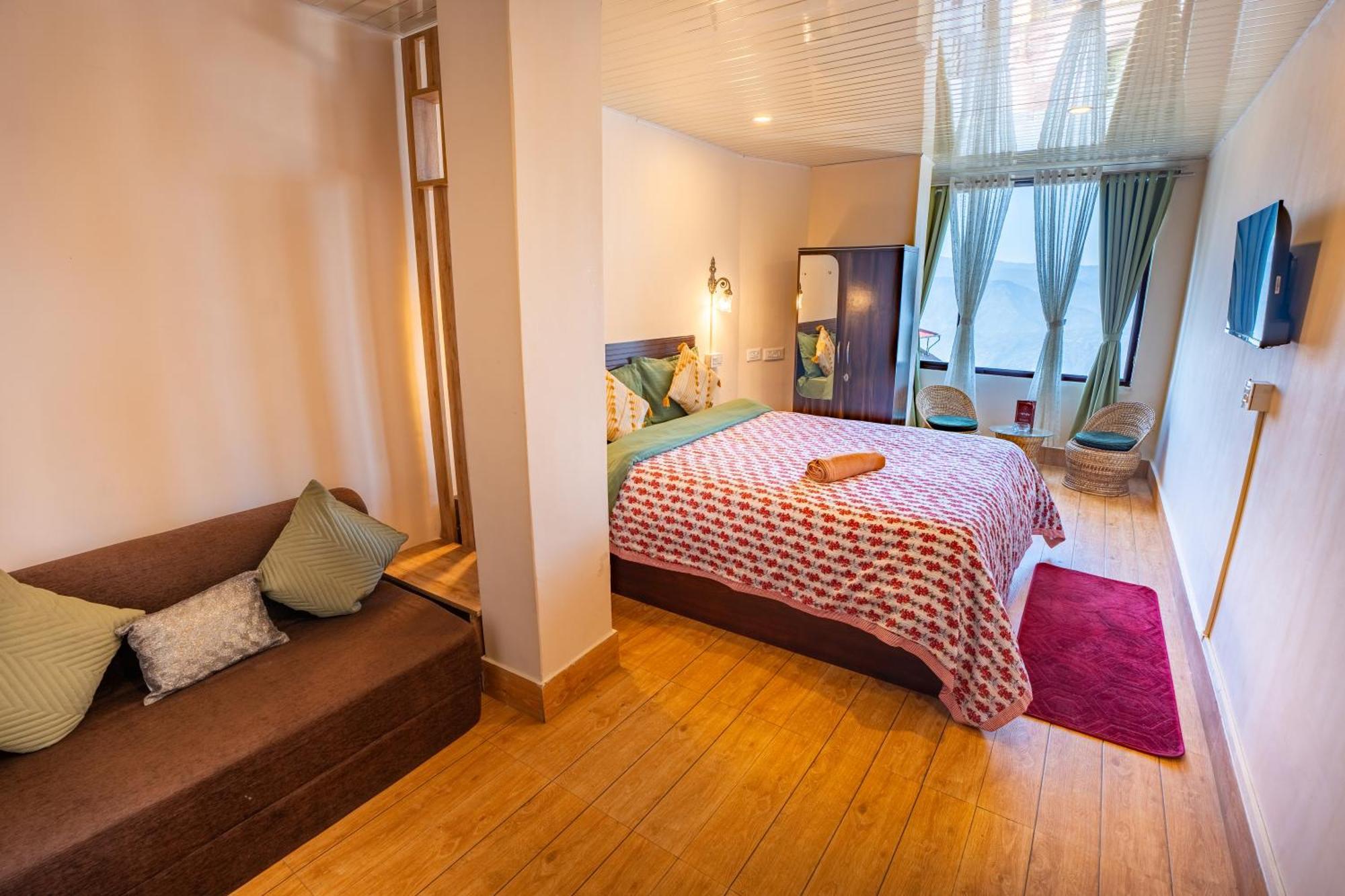 Monratino Himadrie -2 Mins Walk From Mall Road - All Rooms Have Kanchenjunga Mountain View Darjeeling  Esterno foto